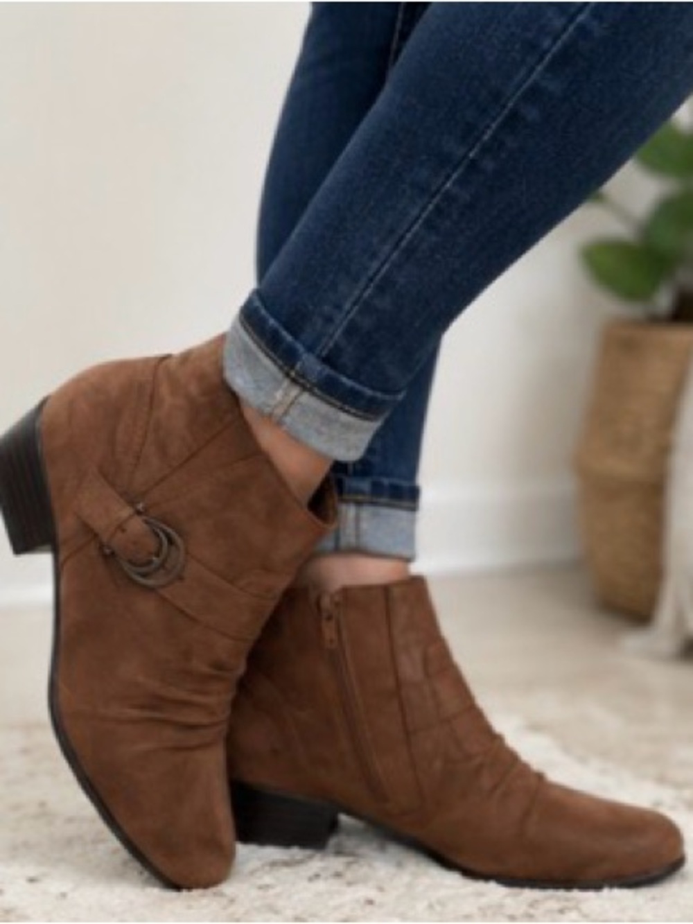 Kim Rogers Tarly Brown Ankle Booties Buckle Side Zip Women’s Size 7.5 M - Picture 2 of 11